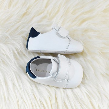 海軍藍帥氣嬰兒小白鞋 / 手工學步鞋 / 客製烙印 / 訂製 / 禮物