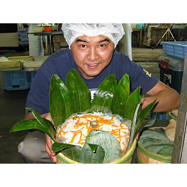 にしん飯寿司 1kg (ニシン飯寿司 鰊飯寿司) 加工地小樽 (北海道郷土料理 醗酵食品) お正月 漬物 化粧箱入り