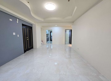 太宇尊爵三房平車｜台中市北屯區北屯路