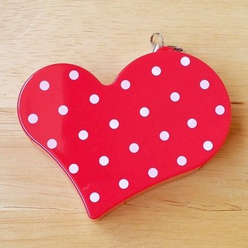 NICHIBAN 水玉愛心吊飾 膠帶台 / 紅色 (TC-15HRD) / 內含膠帶