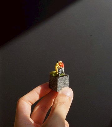 方草 用擁有神秘磁力的立方去說故事