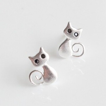 925純銀耳環鑲鑽耳飾-可愛小貓流行母親節生日情人節禮物女飾品73ag267【獨家進口】【米蘭精品】