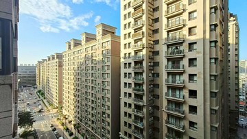 喜來登商圈｜外棟採光大兩房｜大平面車位｜新竹縣竹北市莊敬六街