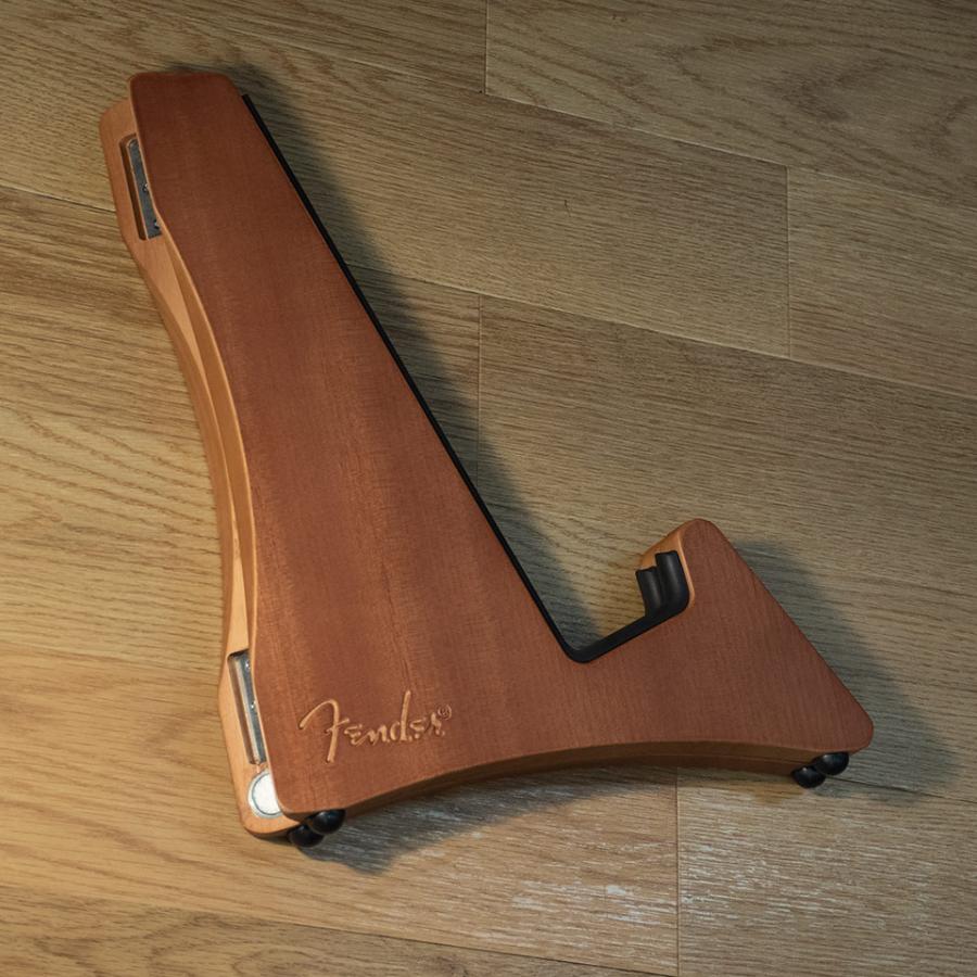 Fender フェンダー エレキギター用木製スタンドTimberframe Electric Guitar Stand, Natural