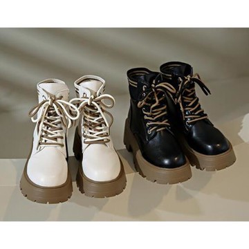 JP Queen New York 青春撞色綁帶圓頭粗高跟短筒靴(2色可選)