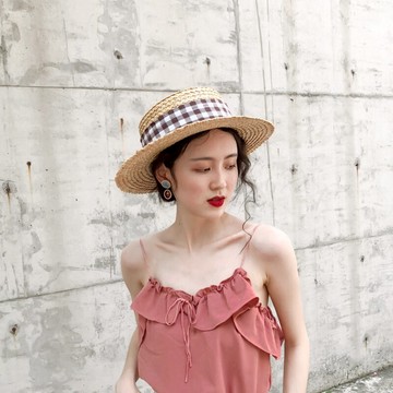 英倫綁帶平頂麥稈草帽女夏小清新韓版百搭復古文藝禮帽出游防曬帽1入