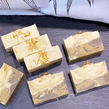 【 青手作 】金盞左手香馬賽皂 | 秋冬皂款