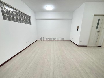 大慶雙鐵共構｜中山醫旁2房休旅車位｜稀有釋出｜台中市南區文心南十路