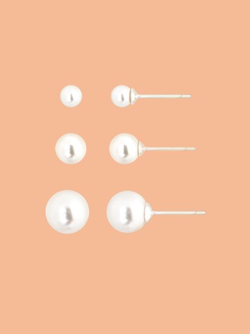 White Pearl Earring (3 SIZE)
