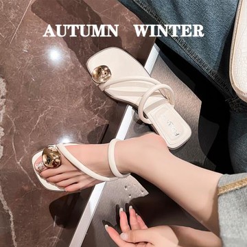 法式粗跟夾腳涼拖鞋女外穿夏天平底女生外出人字拖大碼女鞋41一43