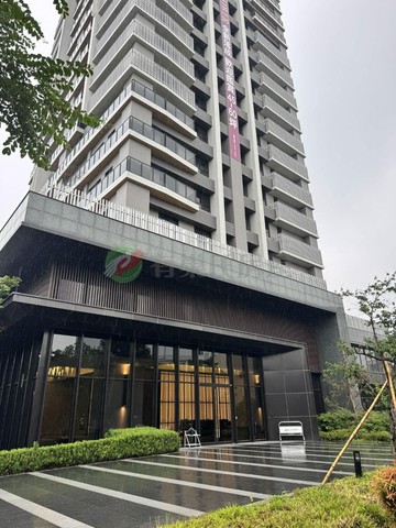 豐邑建設單元二高樓層視野景觀三房雙平面車位｜台中市南屯區五權西路二段
