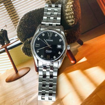 (福利品) TITONI瑞士梅花錶 空中霸王系列自動機械男錶 (83909 S-354)-黑色/38.5mm(9點方向錶殼刮傷)