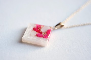 樹脂藝術 方形墜飾・低語貝殼・玫瑰粉色