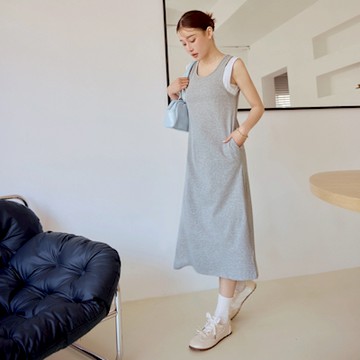 OB嚴選-假兩件棉質圓領背心長洋裝《DA10366-》