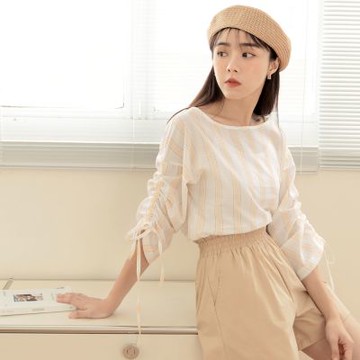 OB嚴選-親膚透氣高含棉抽繩七分袖條紋上衣《AB17520-》