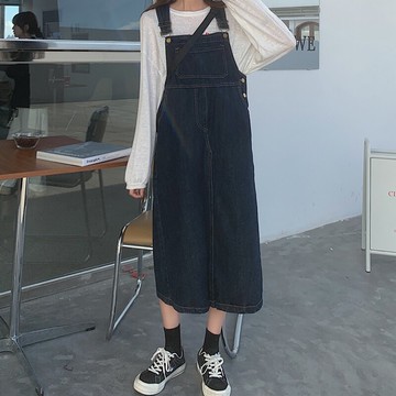 2021年新款小個子牛仔背帶裙子夏季女顯瘦法式小眾黑色氣質連衣裙