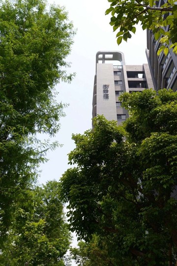 太平最美社區 大毅樹幸福・溫馨裝潢三房＋平車｜台中市太平區育仁路