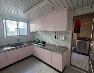 崇大新城輕裝大三房｜屏東縣屏東市華盛街