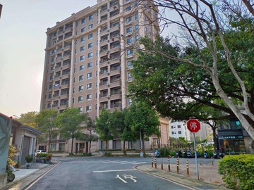 青埔特區一品院3房雙車位/主建30坪/前後陽台｜桃園市中壢區青埔四街