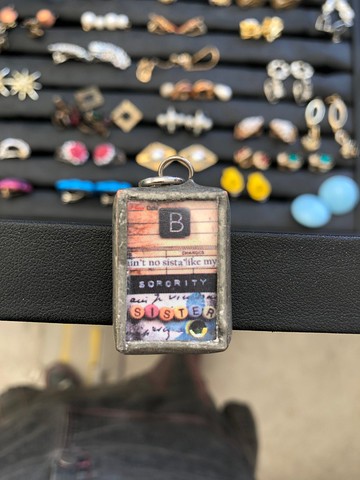古董 sorority bitches老銀吊墜