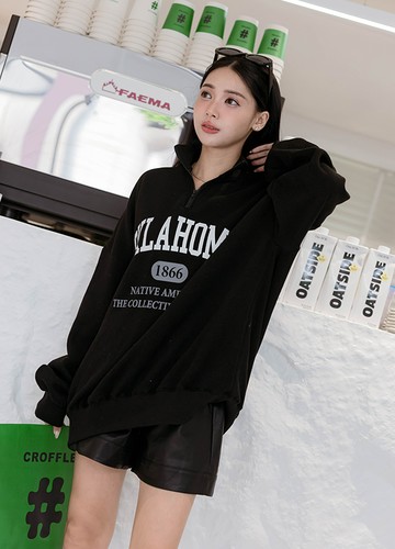 拉鍊領字母長上衣