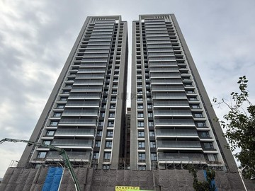國泰頤河 高CP值 雙面採光 邊間三房平車｜高雄市三民區建國三路