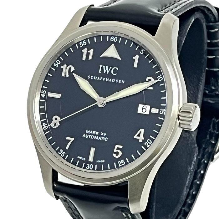 IWC/インターナショナルウォッチカンパニー マーク15 スピットファイア IW325311 腕時計 ステンレススチール/レザー 自動巻き/オートマ  黒文字盤 メンズ | LINEブランドカタログ