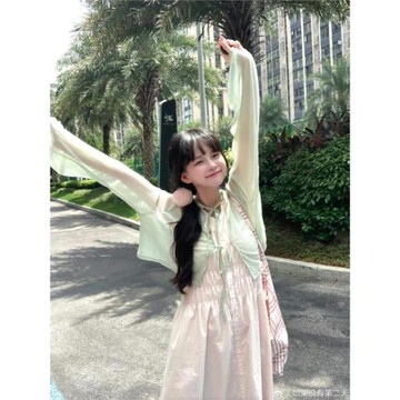 清倉自留 淡色系純欲 溫柔 微閃蝴蝶結 喇叭袖 開衫 套裝 兩件套