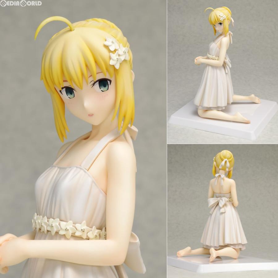1/8スケールフィギュア 遠坂 凛 ワンピース　スタイル Amazon.co.jp: Fate/stay night Unlimited Blade Works 遠坂 凛