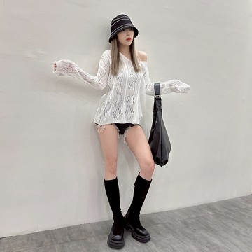 IN SHOP 交叉後綁帶針織上衣-共2色【KT224654】