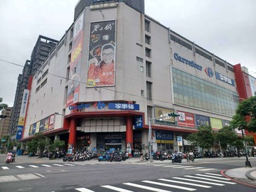 專約五華麥當勞邊間2樓收租三套房 五華商圈｜新北市三重區仁愛街