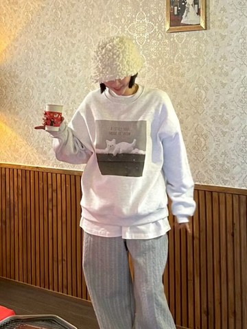 文青感寬鬆版型可愛喵咪水洗棉大學T