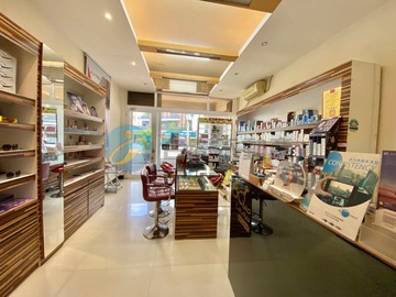 仁武八德商圈有市店住透天｜高雄市仁武區八德一路