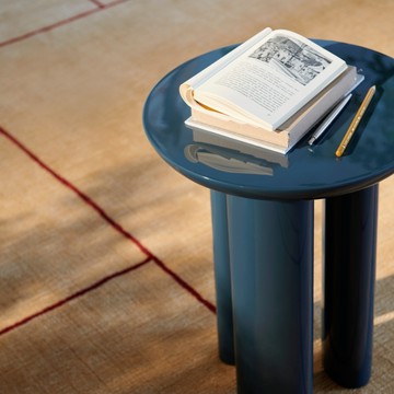 丹麥 &Tradition Tung JA3 半月邊桌 丹麥靛藍