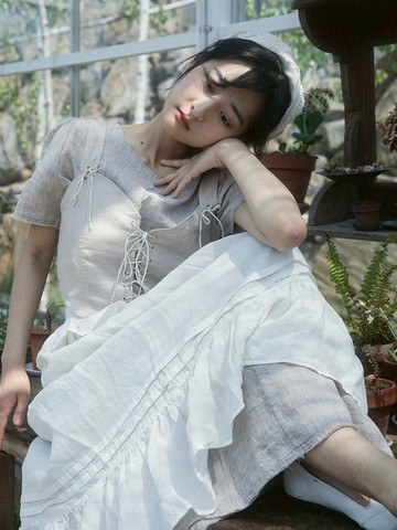 April Layered Skirt (Cream White)