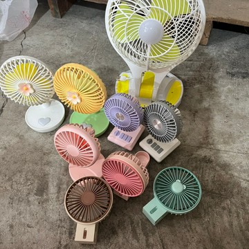 [沐沐屋] 抗暑 大作戰 桌上型小風扇 立扇