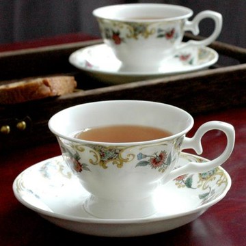 唐山歐式骨瓷咖啡杯碟套裝家用英式復古陶瓷早餐茶杯奶杯禮品杯碟