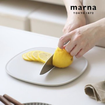 【日本 MARNA】抗菌防刮防滑砧板(S)(原廠總代理)