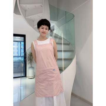 防潑水圍裙 夏季超薄 涼感透氣 輕薄如蟬翼 拉鍊口袋 廚房家務 工作圍裙 女款 ZSDT