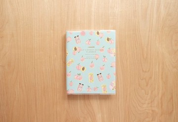 月曆&週曆手帳本 尺寸 12x15.4 公分：PEACHFUL 款式
