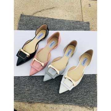 2025新款春秋尖頭平底鞋女方扣鏤空真皮單鞋中空淺口漆皮白色婚鞋