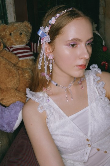 層層疊米珠蕾絲短項鏈