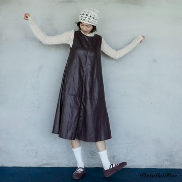 人造皮造型寬版長洋裝 PizzaCutFive PCF253486013