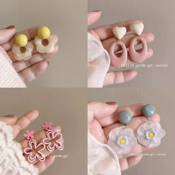 抗過敏耳環🌈港風亞克力花朵耳環女夏季小清新氣質耳釘2026新款小衆設計感耳飾垂墜式耳環 耳飾 垂墜耳環 流蘇耳環 韓國