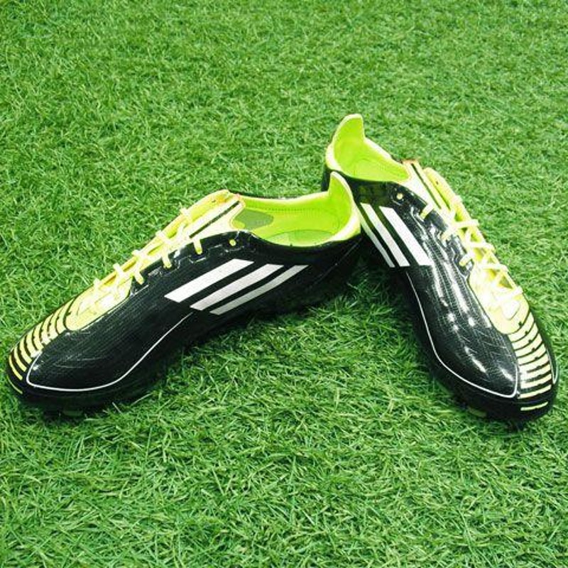 F50 アディゼロ TRX HG ブラック×ホワイト×エレクトリシティ