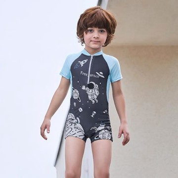 兒童泳衣可愛男童游泳衣宇航員中小孩子連體寶寶速干泳裝廠家批發