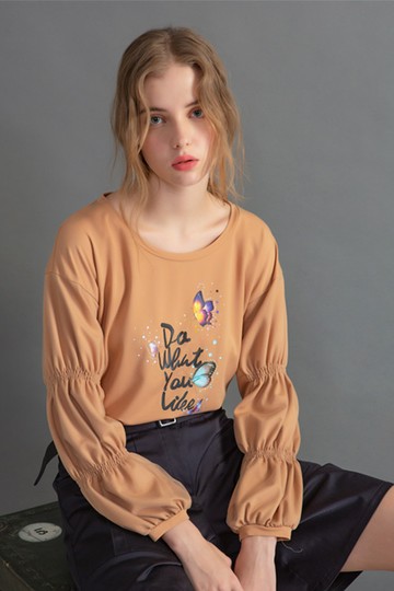 MW 泡泡袖印花燙鑽上衣