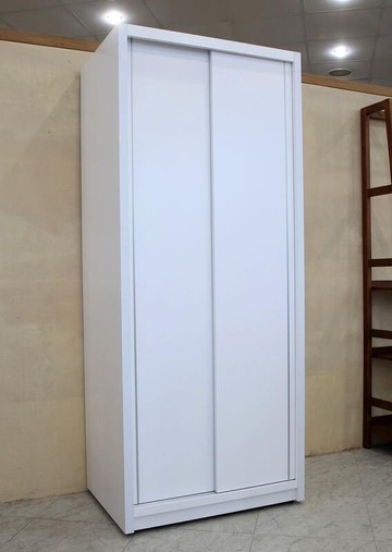 歐風別館2.7尺白色滑門衣櫃基隆至台中免運費