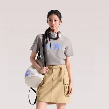 The North Face W HEAVYWEIGHT CITY TRAVERSE RELAXED SS T 女 短袖上衣 NF0A8GW82MB