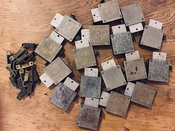 古日本足浴場櫃鎖